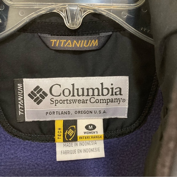 Columbia Winter Fleece Purple and Black Vest with Adjustable Waist - Picture 10 of 13